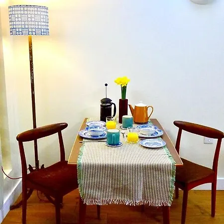 “Dragons Den” Centrally Located Modern Apartment Aberystwyth Exterior photo